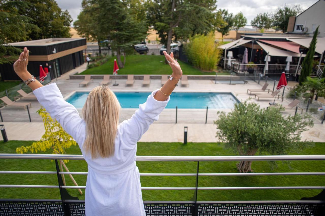 Logis Relais Saint Jacques - Chateauroux Déols